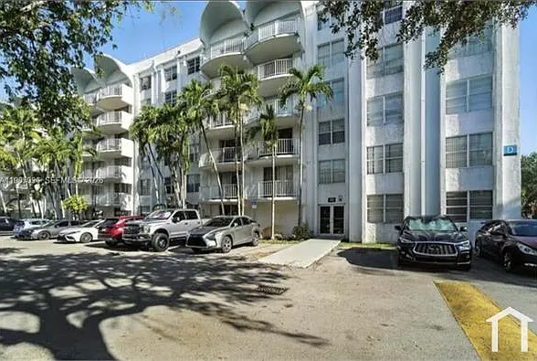 488 NW 165th Street Rd #B408