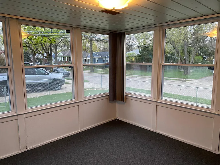 8251 Oak Park Blvd — Photo 27