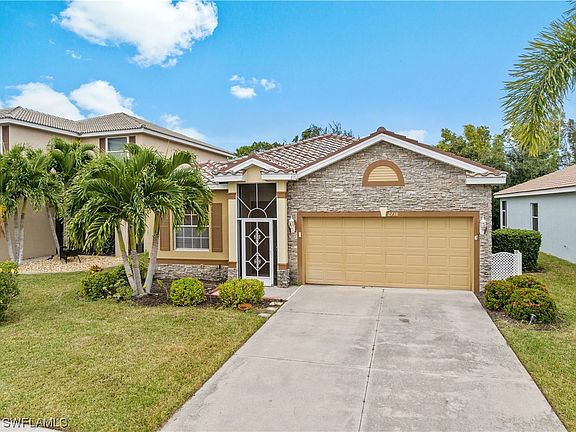 2nd image of 2738 Blue Cypress Lake Ct