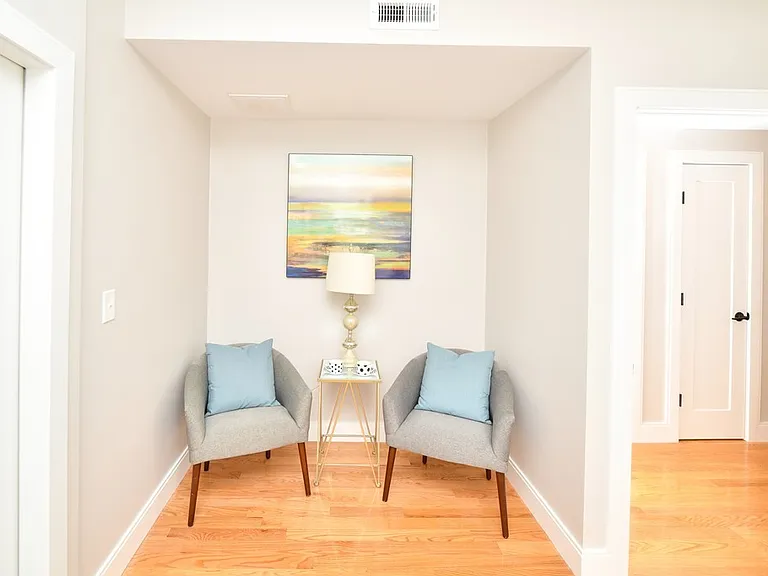 5 Irving St #2 — Photo 11