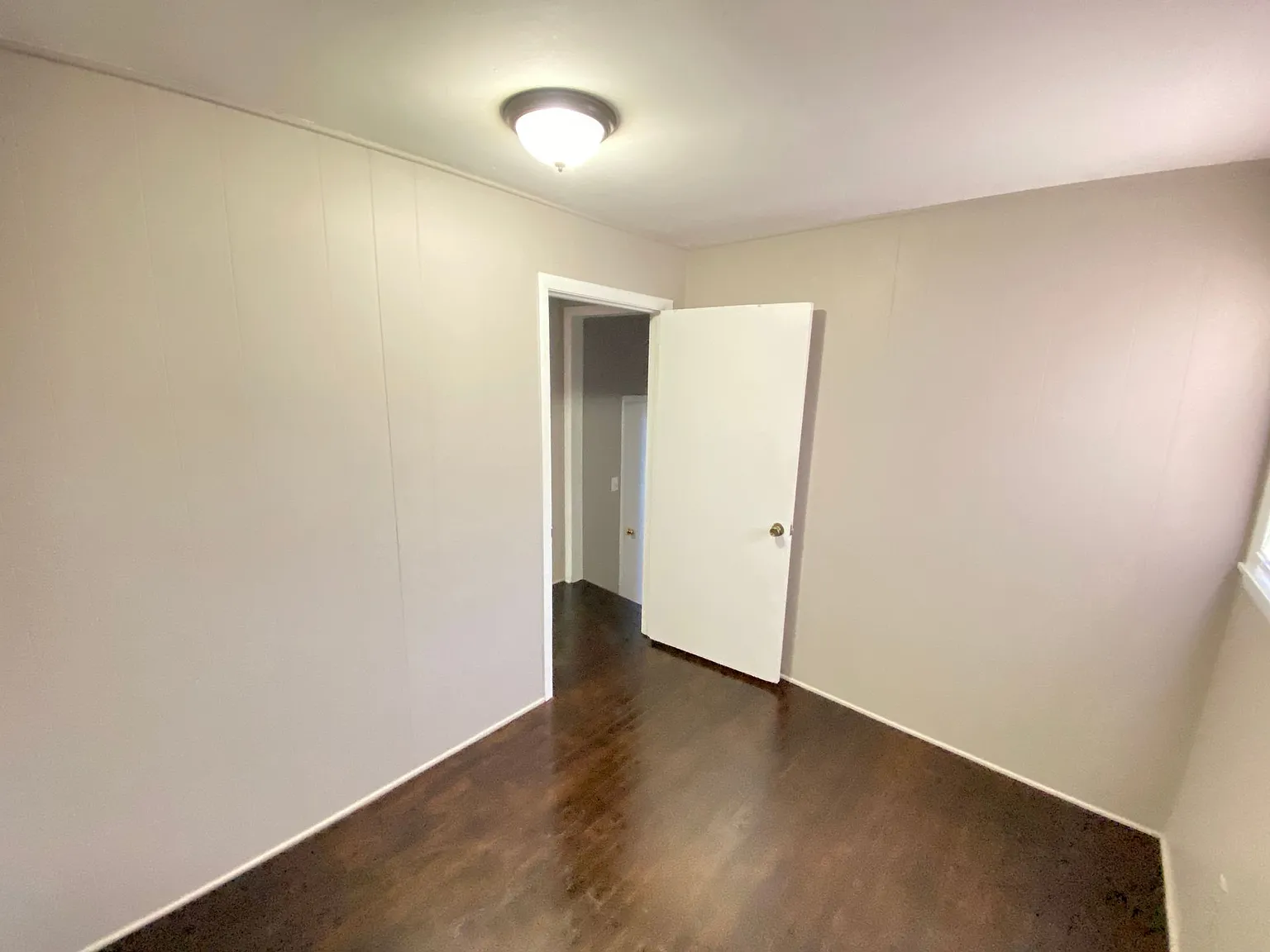 3455 Knight Rd — Photo 2
