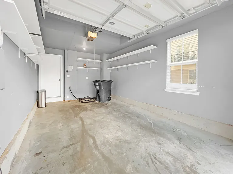 3201 Tribune Ct — Photo 4