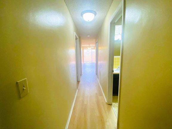 5th image of 228 Everest Poin APT 100