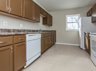 902 Titus Ave, Des Moines, IA 50315