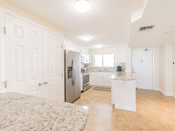 2nd image of 1290 Gulf Blvd APT 1902