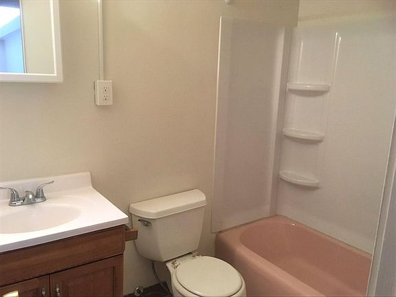 2nd image of 1746 Cromwell Dr