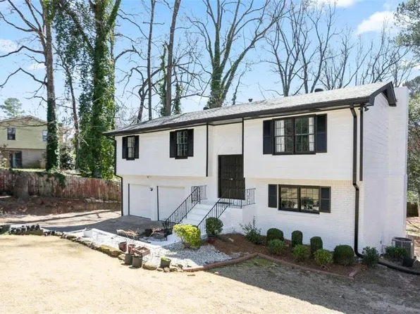 3959 Emerald Springs Ct, Decatur, GA 30035