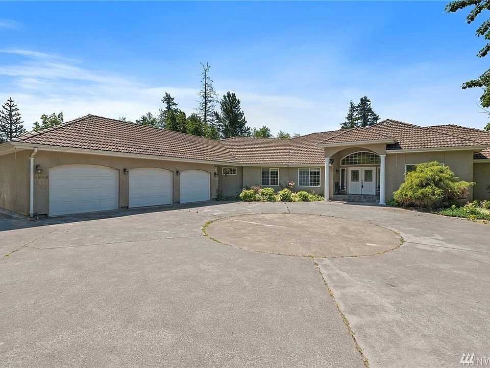 1st image of 5639 71st Way NE