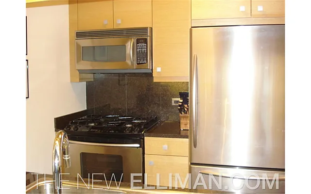 Rented by Douglas Elliman | media 9