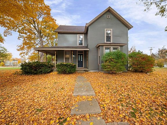 2nd image of 2514 E Eldridge St