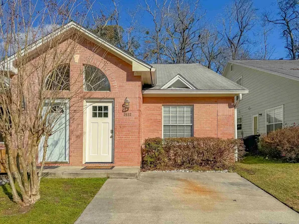 2932 Cross Creek Ct, Tallahassee, FL 32301