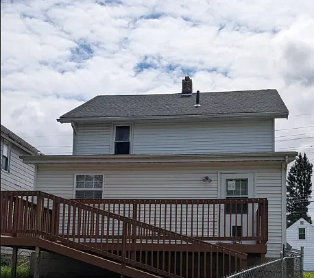 4 bed, 1608 sqft, $1,595 — Photo 2