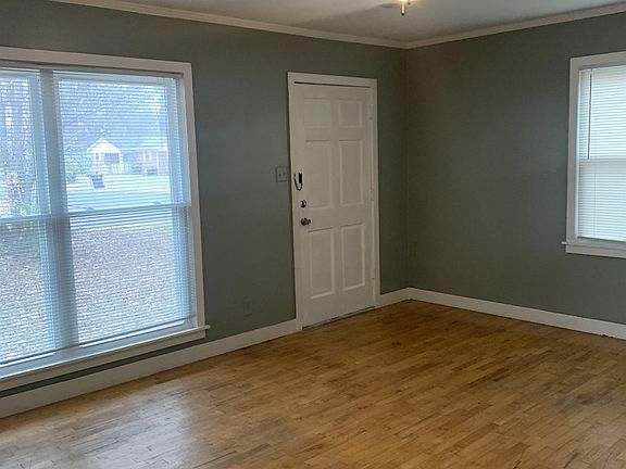 4th image of 1224 Palmer St