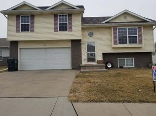 5817 Harrier Hollow Rd, Council Bluffs, IA 51501