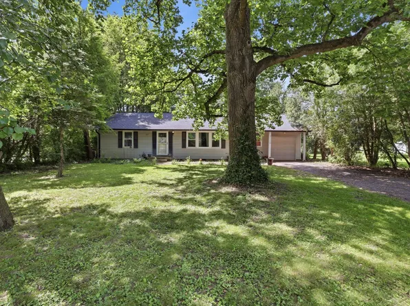 3657 Circle Blvd, Indianapolis, IN 46220