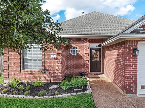 4th image of 3201 Neuburg Ct