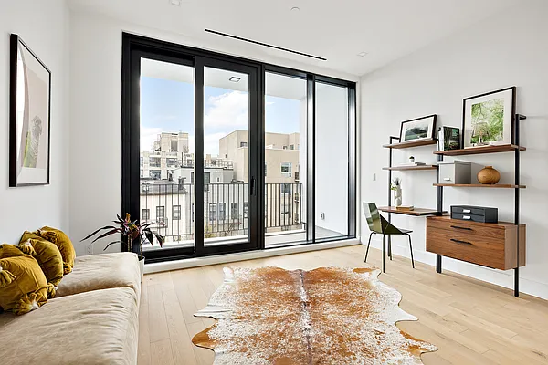 Sold by Compass | media 10