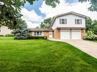 1700 Oxnard Dr, Downers Grove, IL 60516