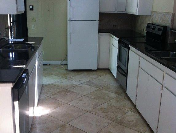 5th image of 1137 NW 36th St