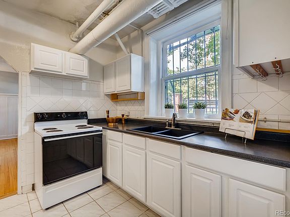 5th image of 1356 N Pearl St APT B3