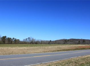 2 W Memorial Hwy, Union Grove, NC 28689