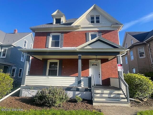1st image of 2415 W 4th St