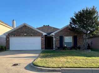4533 Stepping Stone Dr, Fort Worth, TX 76123