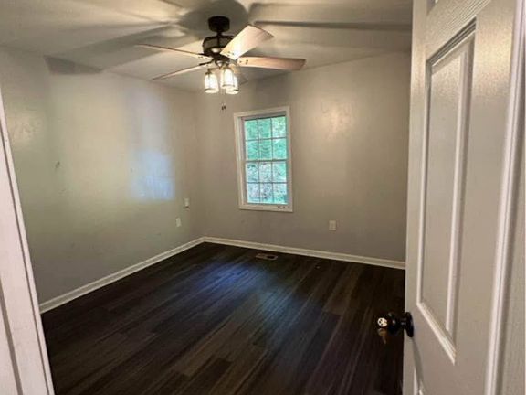 5th image of 3970 Doral Dr