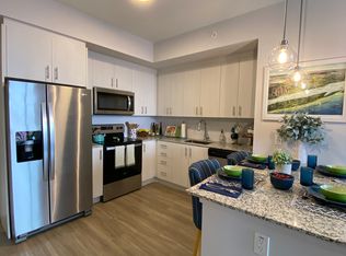 1450 W 32nd St #B1, Hialeah, FL 33012
