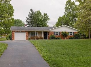 715 Hillcrest Dr, Brandenburg, KY 40108