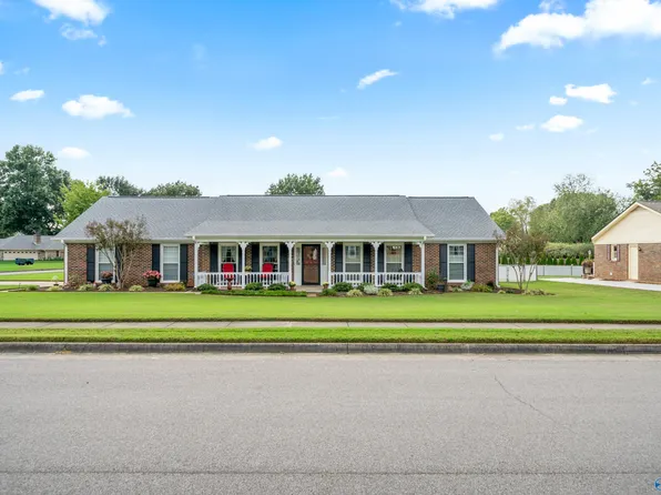 2300 Pembrook Rd SW, Huntsville, AL 35803