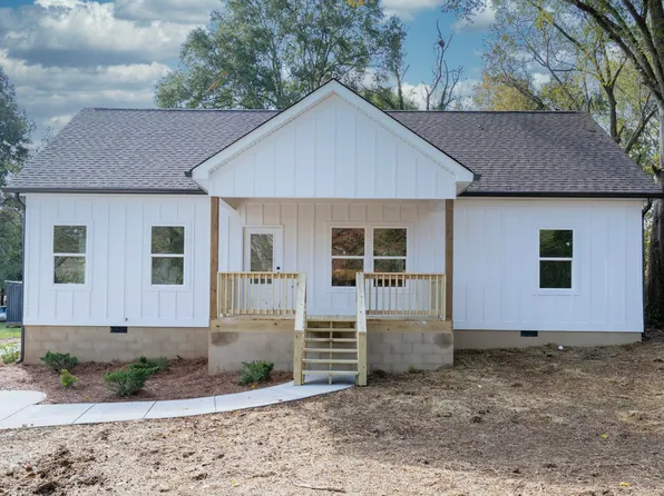 505 McLemore St, La Fayette, GA 30728