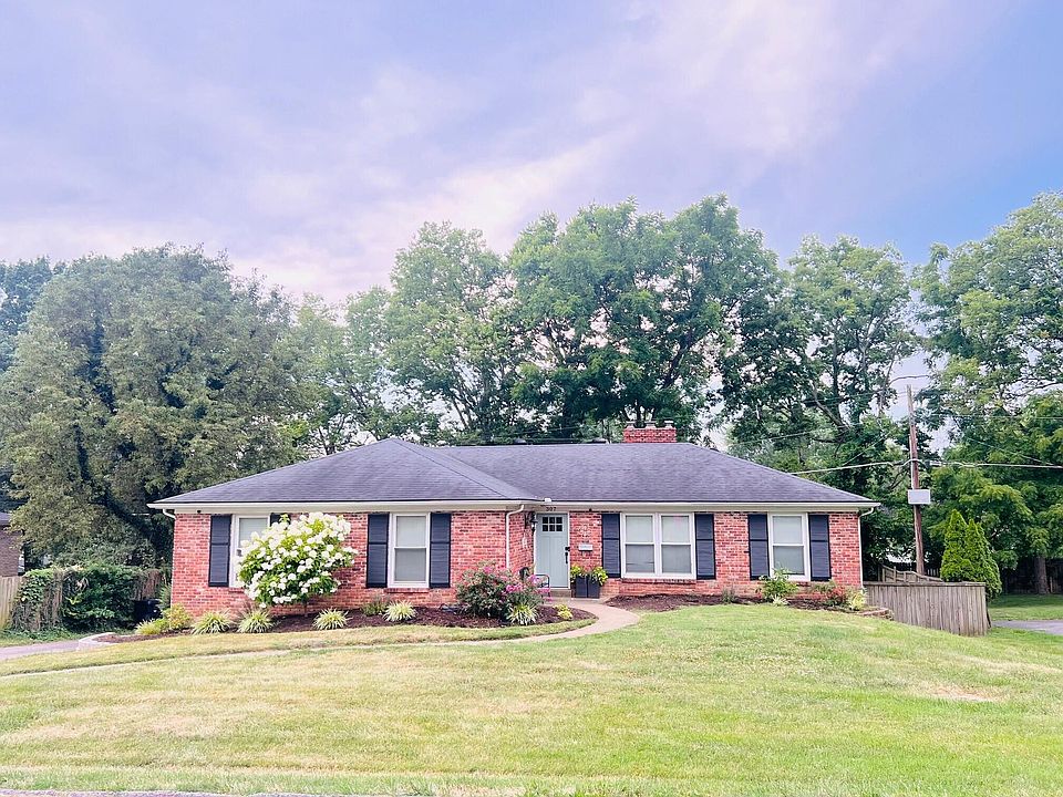 1st image of 307 Leawood Dr