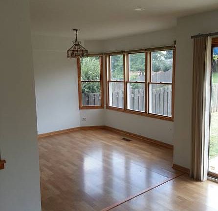 5th image of 1027 Beninford Ln