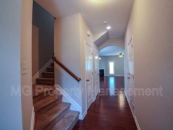 5th image of 2745 Sawbridge Ln