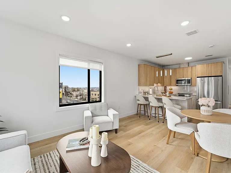 8800 Kennedy Blvd #305 — Photo 9