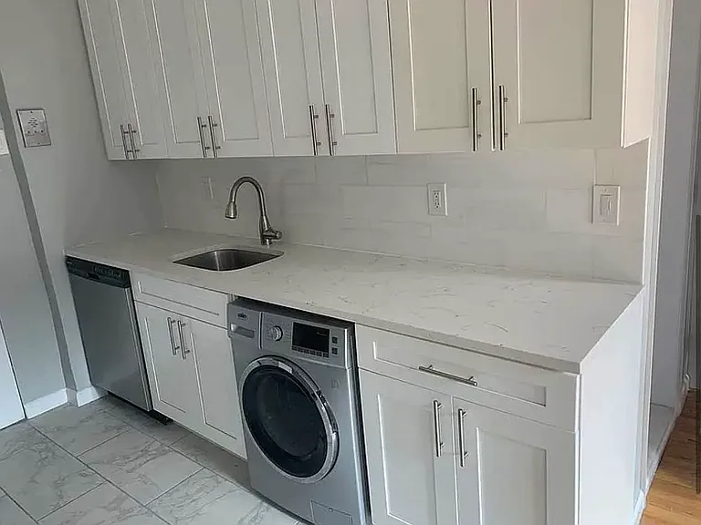 436 Broadway #13L — Photo 5