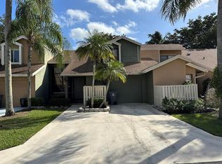 22423 Thousand Pines Ln, Boca Raton, FL 33428