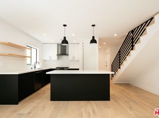 2811 3rd St #5, Santa Monica, CA 90405