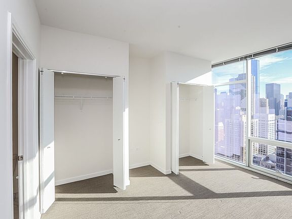 2nd image of 737 N Lasalle St #2902