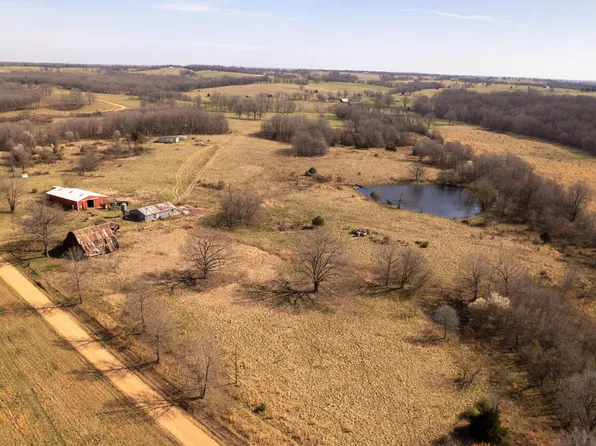 3936 County Road 385, Koshkonong, MO 65692