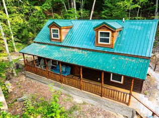 3405 Pilot Rd, Stanton, KY 40380