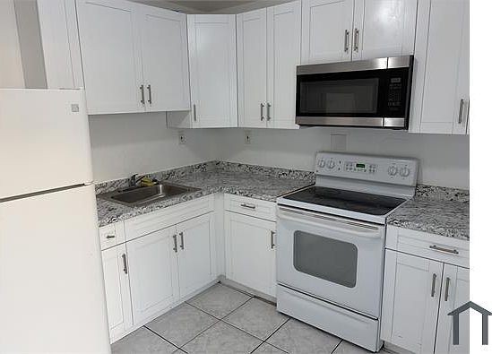 1st image of 1405 NW 5th Ct