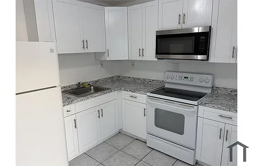 1405 NW 5th Ct Photo 1