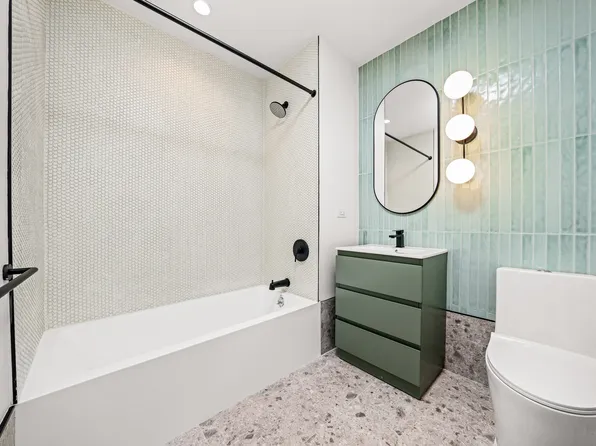 138 Bruckner Boulevard image 5 of 43