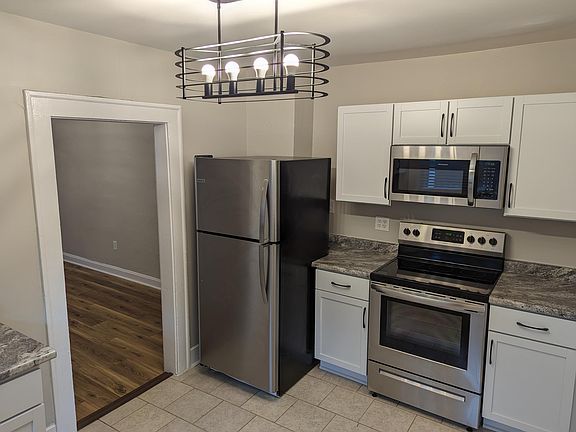 Kitchen, pic 1.