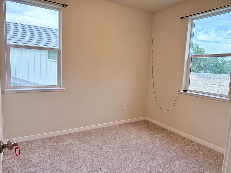 569 Charles Bradley Way — Photo 9