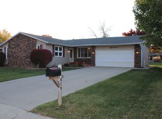 819 Heritage Dr, Bourbonnais, IL