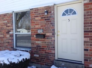 1026 N Main St APT 5, O Fallon, MO 63366