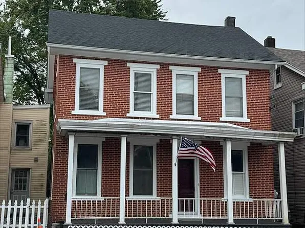 434 W Main St, Annville, PA 17003